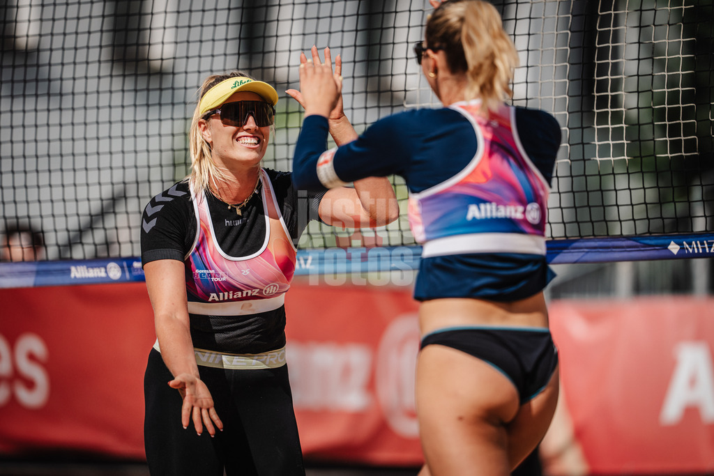 Beachvolleyball | Frauen | Allianz German Beach Tour 2025 | Tourstop Berlin | 22.08.2025 | v.l. Chenoa Christ und Anna-Chiara Reformat jubeln