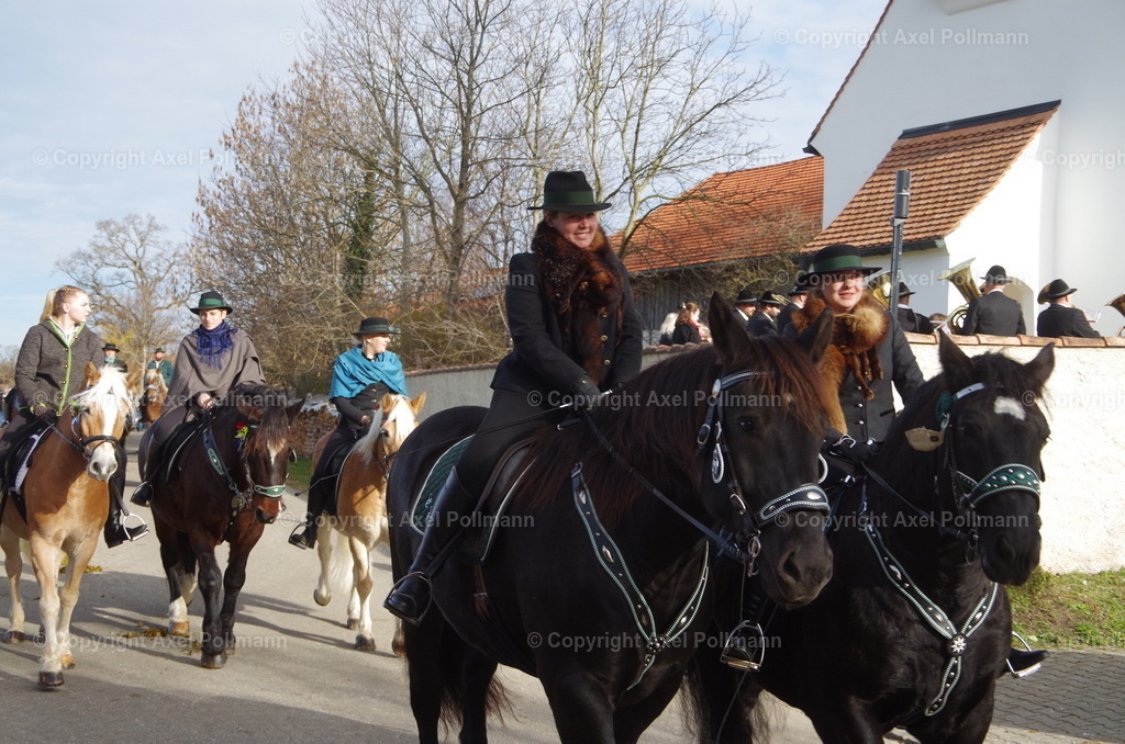 IMGP0842 | fotografiert von Axel PollmannLeonhardi Wallfahrt Benediktbeuern und Murnau, Fronleichnam, Fasching, Landschaft im Loisachtal und Benediktbeuern  - Realisiert mit Pictrs.com