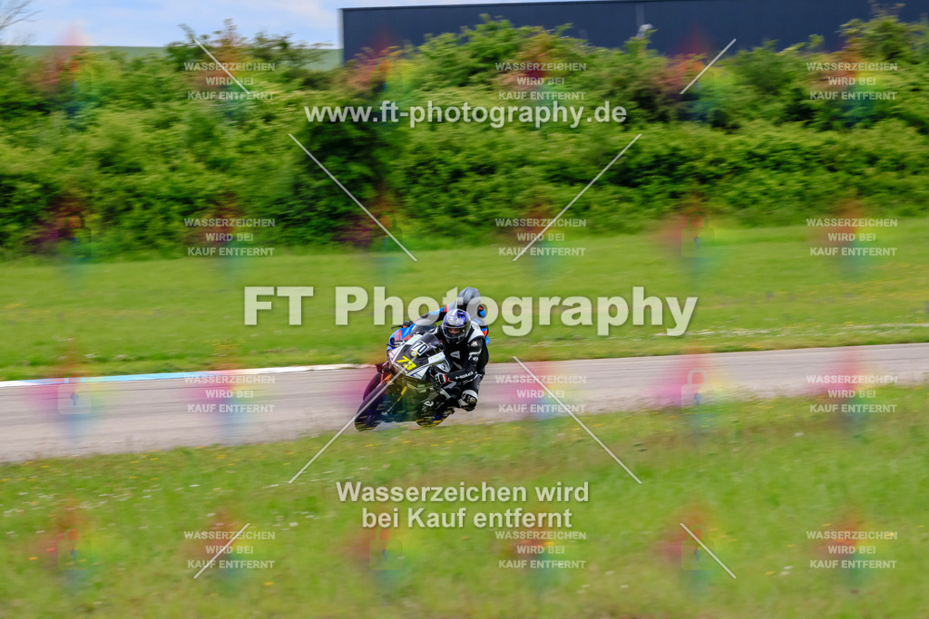 MotoTeam-3464 | Hier findet Ihr Bilder von Touristenfahrten auf der Nürburgring Nordschleife oder von anderen Veranstaltungen die ich besucht habe. Viel Spass beim Durch Schauen 