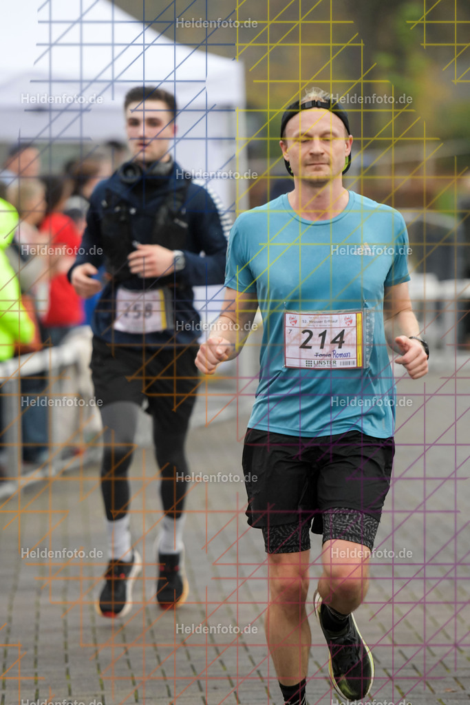 Neusser Erftlauf 2025  | 15km Neusser Erftlauf 2025 Foto: Heldenfoto.de