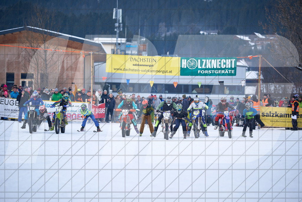 11. Holzknecht Skijöring | Skijöring am 24.01.2026: 11. Holzknecht Skijöring in Gosau am Dachstein, Oberösterreich, ÖsterreichFoto: © 2026 Martin Bihounek | mb-creative.eu