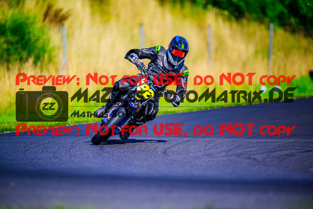 MaZZes_FotoMatrix_240714_6007705_8709 | S2