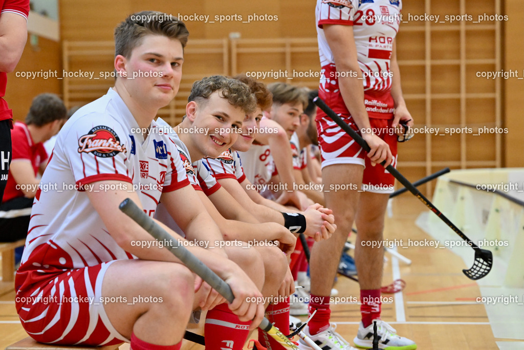 VSV Unihockye vs. KAC Floorball | #92 Maximilian Mörtl KAC Floorball, #29 Sebastian Flaschberger KAC Floorball, VSV Unihockye vs. KAC Floorball, VSV Unihockye vs. KAC Floorball am 13.04.2025 in Villach (Ballspielhalle St. Martin), Austria, (Photo by Bernd Stefan)