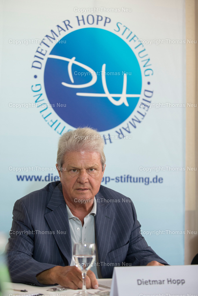 _DSC7654 | Dietmar-Hopp-Stiftung,Mannheim,Luisenpark,Dietmar Hopp praesentiert die neue Aktion "alla Hopp",Bild: THomas Neu