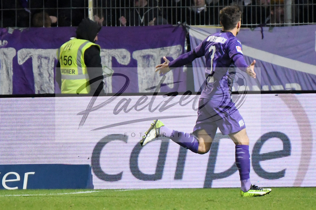 20200129_OSNSVS_0047JPG | Fußball, Herren: Bashkim Ajdini (VfL Osnabrück) Torjubel, jubelt nach seinem Tor zum 1:1 beim Spiel der 2. Bundesliga zwischen VfL Osnabrück vs. SV Sandhausen am 29.01.2020 im Stadion an der Bremer Brücke in Osnabrück, Deutschland.(Foto von Nico Paetzel) - Realisiert mit Pictrs.com