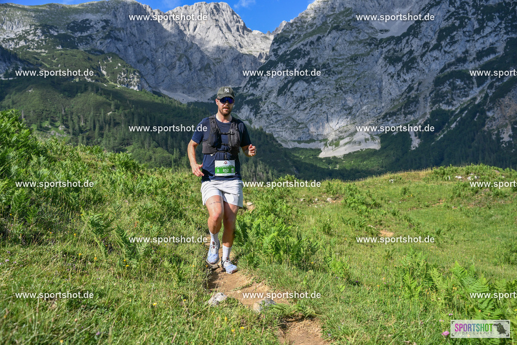 SZI_8902 | Rund um das Thema Sport-Event-Fotografie & individuelle Teilnehmerfotos. Jeder Teilnehmer wird fotografiert.