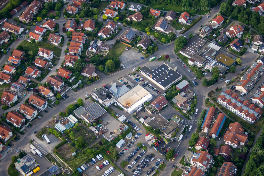 Luftbild: Autohaus Weber in Herrenberg im Bundesland Baden-Württemberg in Deutschland. Foto: IMG_66874.jpg vom 07.06.2014 durch Werner Riehm/FLY-FOTO.de