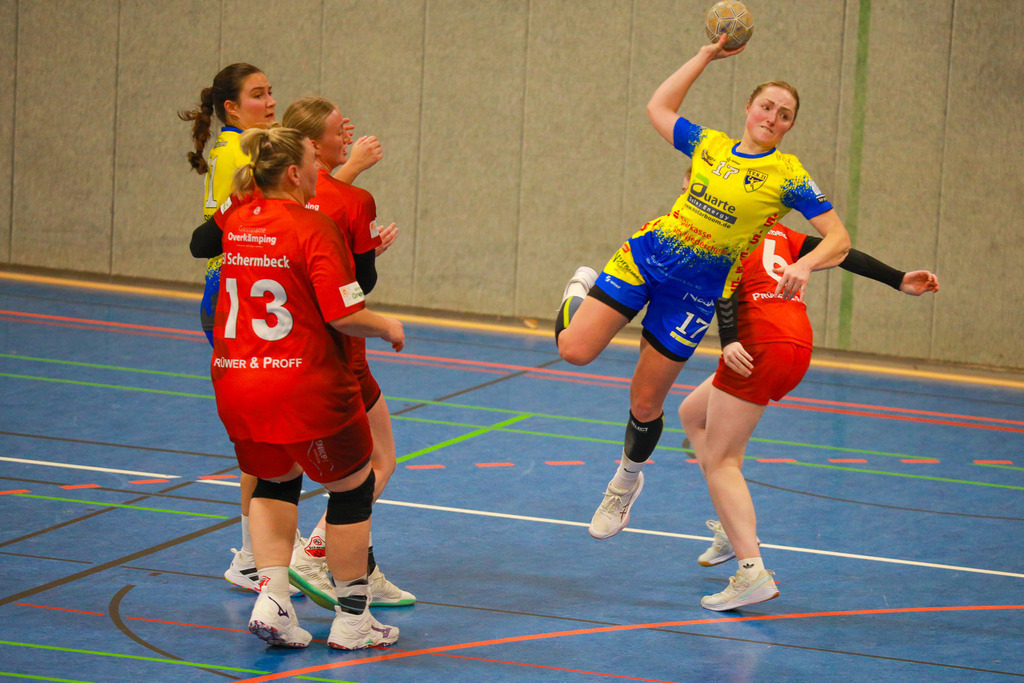 SvSchermbeck_SVN_061225_165 | Bildergalerie von Sport-Ereignissen aber auch von weiteren spannenden Dingen - nicht nur vom Niederrhein. In Anlehnung an den bekannten Spruch von Hanns Dieter Hüsch heißt das Motto: "Niederrhein ist überall".  - Realisiert mit Pictrs.com