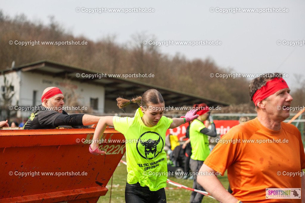 LUR_4099 | Celtic Warrior Dirth Run #celticwarriordirtrun #ocr #kidsrace #celtinis #sprint #wallhalla #dirtrun #donnerskirchen#celticwarriordirtruniscoming #celticwarrior #allout #battle #endurance #ultra #celticwarriorultra #yourpictrs #sportshot_your_pictrs