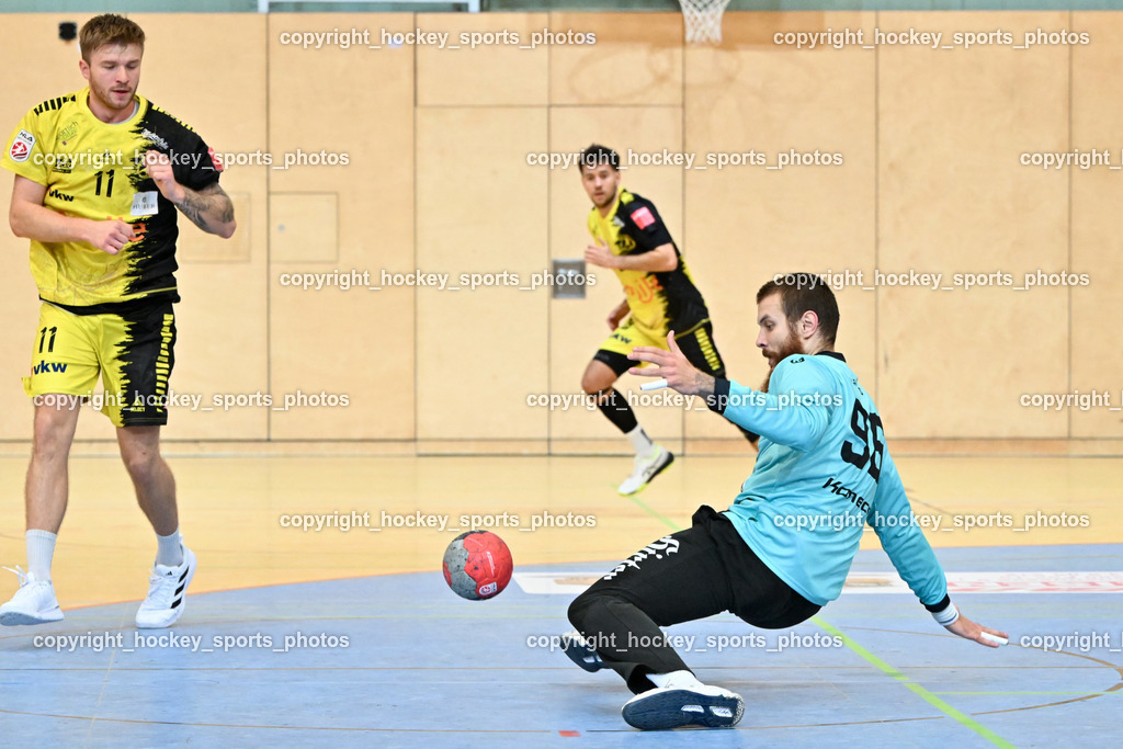 SC Ferlach vs. Bregenz Handball | #11 Brombeis Matthias Bregenz Handball, #96 KONECNY Micha Martin SC Ferlach, SC Ferlach vs. Bregenz Handball, SC Ferlach vs. Bregenz Handball am 28.09.2024 in Ferlach (Ballspielhalle Ferlach), Austria, (Photo by Bernd Stefan)