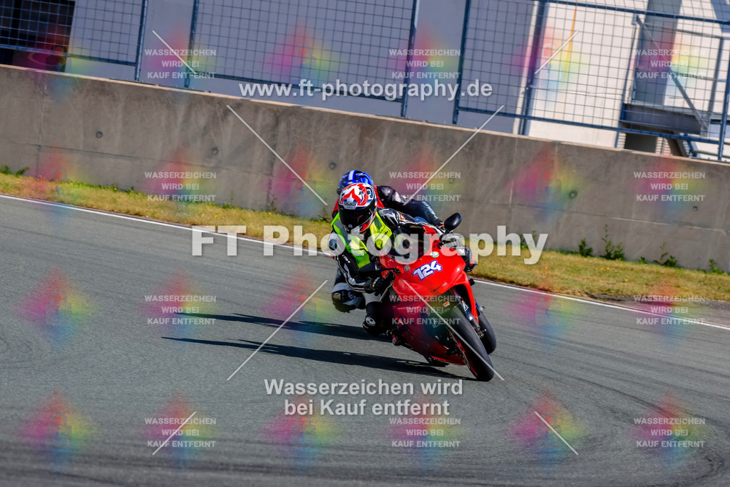 _TCM3784 | Hier findet Ihr Bilder von Touristenfahrten auf der Nürburgring Nordschleife oder von anderen Veranstaltungen die ich besucht habe. Viel Spass beim Durch Schauen 