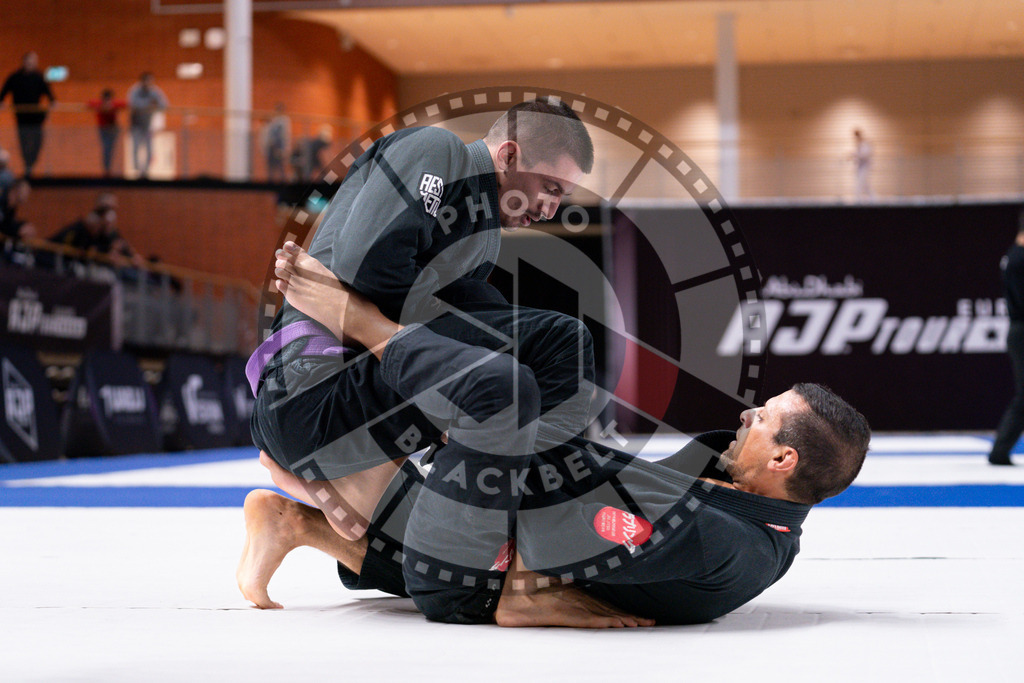 20241013PBB3008 | Athletes compete during the AJP Tour Europe Continental Jiu-Jitsu Amateurs & Masters Championship on October 13, 2024 in Almere near Amsterdam, Netherlands. © Chiara Dazi / photoblackbelt