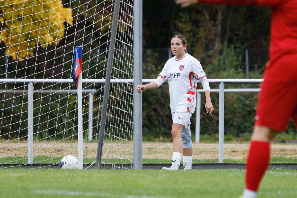 FCEFCH_251012_3378 | Fotopresso – Sportfotografie in Heidenheim & Umgebung. Professionelle Sportfotografie für unvergessliche Momente. Dynamische Action-Shots, emotionale Szenen & hochwertige Bilder. - Realisiert mit Pictrs.com