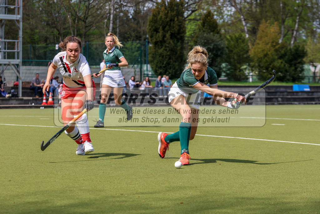MJ_2023-04-22 - F - HTCU - TSV-47 | Nika Hansen (Uhlenhorst Mülheim #15), Uhlenhorst Mülheim - TSV Mannheim am 22.4.2023 im Waldstadion, Mülheim a. d. Ruhr
