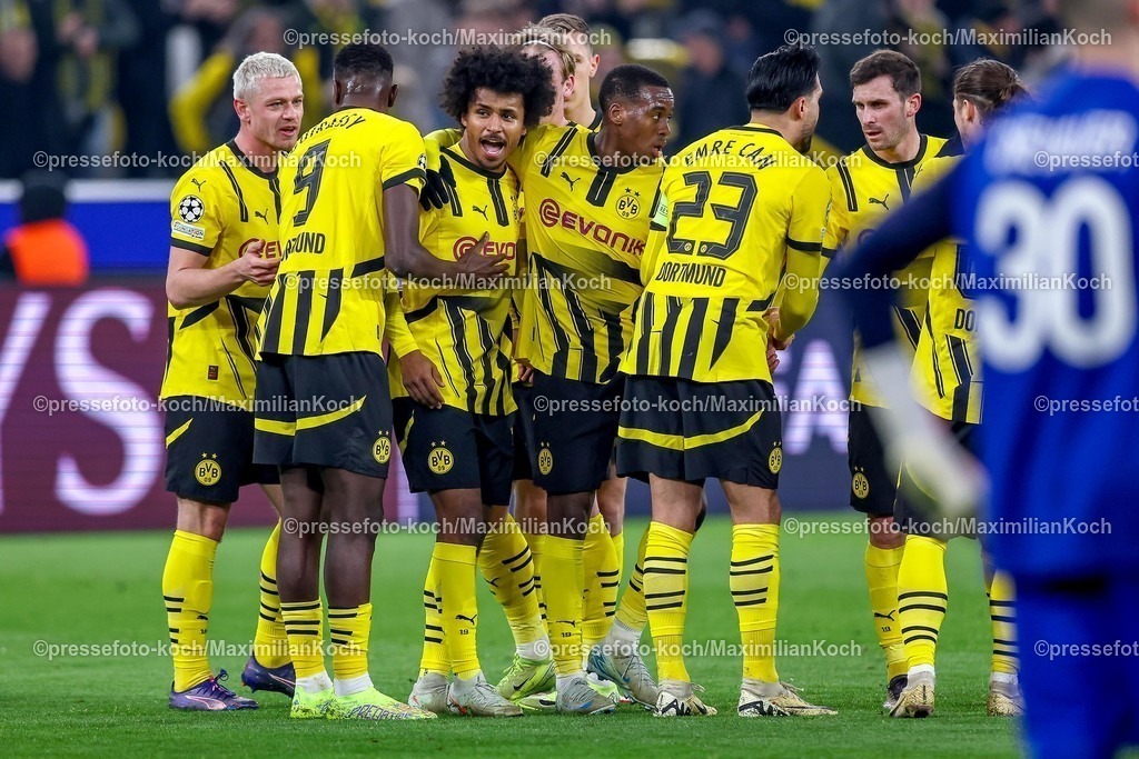 UCL04032501021 | 04.03.2025, Fußball, UEFA Champions League, Borussia Dortmund - OSC Lille, Signal Iduna Park, Runde der 16, Saison 2024 2025: Torjubel nach dem 1:0 durch Torschütze Karim Adeyemi (BVB #27)