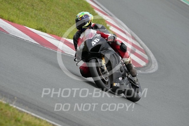 2024_07_06_PBK_35582 | Sportfotografie; SlowMotion; Video; Rennstrecke; Hafeneger; Speer; Racing; RSE; BMW; CBO; Trackday; Motorsportarena; Hockenheimring; Brno; Most; Barcelona; Valencia