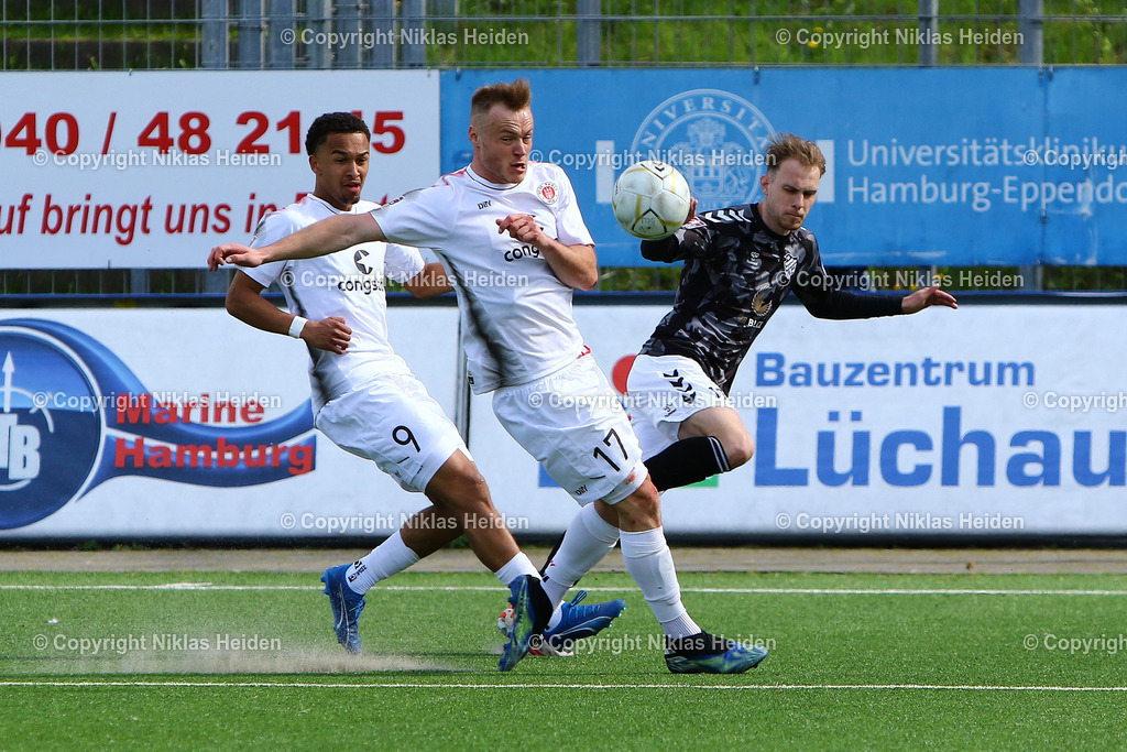 NH_Teutonia05_FCStPauliU23_RegionalligaNord_14042024 | #17 Ole Wohlers (Teutonia 05), #17 Johann Johann Magnus Kilian Ludwig von Knebel-Doeberitz und #9 Eric Da Silva Moreira (FC St. Pauli U23)

Regionalliga Nord I 29. Spieltag I 14.04.2024