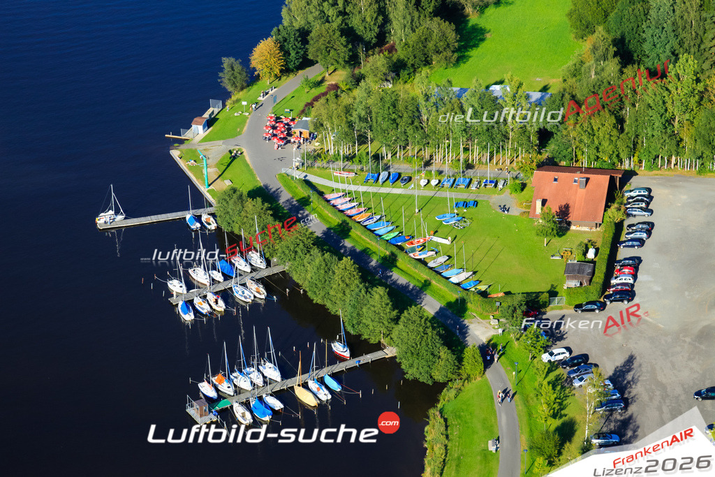 Die Luftaufnahme See - Weissenstadt wurde vom UL-Flugzeug (keine Drohne) aus fotografiert.Hohe Druck- Auflösung-die Geschenkidee!