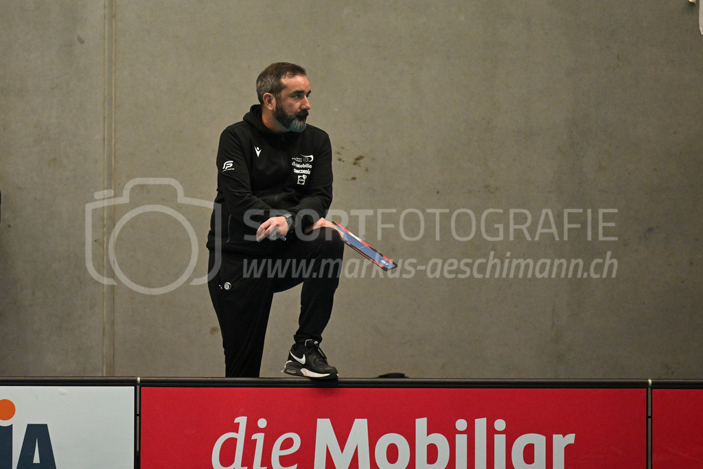 Switzerland B U19 vs Switzerland U19 - 4. February 2024 | Switzerland B U19 vs Switzerland U19
U19 Men International Matches in Switzerland
GoEasy Arena, Siggenthal Station
Switzerland head coach Simon Meier.
Credit: Markus Aeschimann | <a href="https://www.markus-aeschimann.ch">Sportfotografie Markus Aeschimann</a> | <a href="https://www.instagram.com/sportfotografie.aeschimann">@sportfotografie.aeschimann</a> - Realisiert mit Pictrs.com