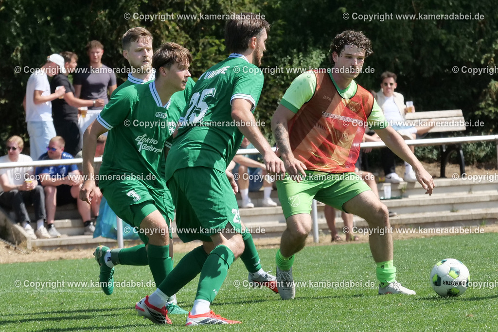Fußball : Voerder Stadtmeisterschaft am 01.08.2026 auf der Anlage des TV Voerde mit SV 08/29 Friedrichsfeld, SV Spellen und dem TV Voerde. Der STV Hünxe vervollständigt als 4. Mannschaft das Turnier. | Fußball : Voerder Stadtmeisterschaft am 01.08.2026 auf der Anlage des TV Voerde mit SV 08/29 Friedrichsfeld, SV Spellen und dem TV Voerde. Der STV Hünxe vervollständigt als 4. Mannschaft das Turnier. - Realisiert mit Pictrs.com