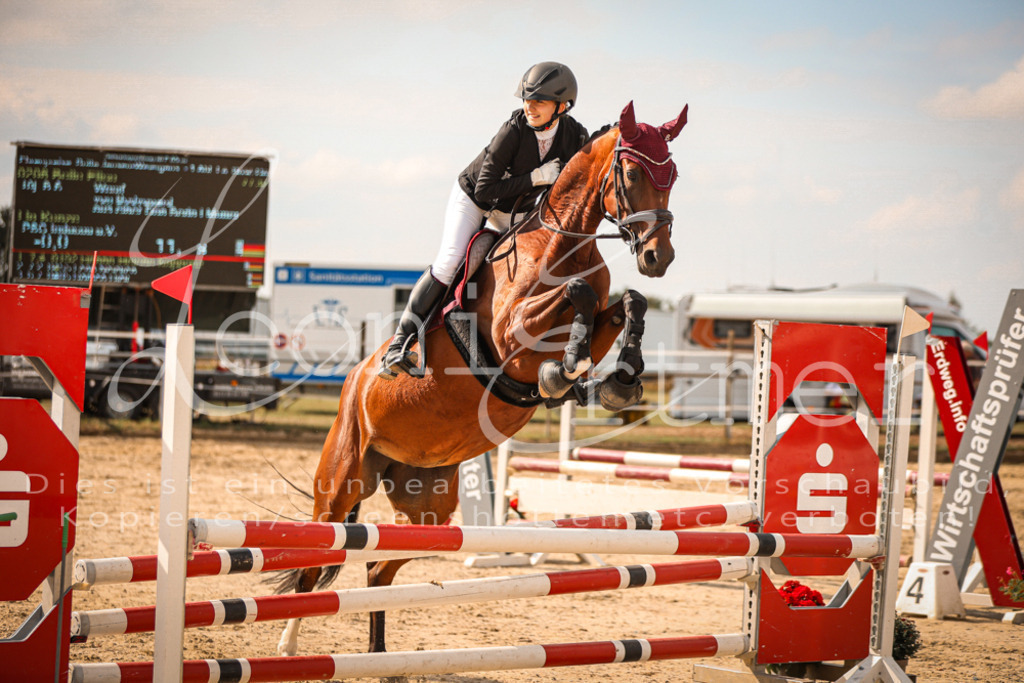 01.FrSpE00070 | Leoni Ertmer Photography - Realisiert mit Pictrs.com