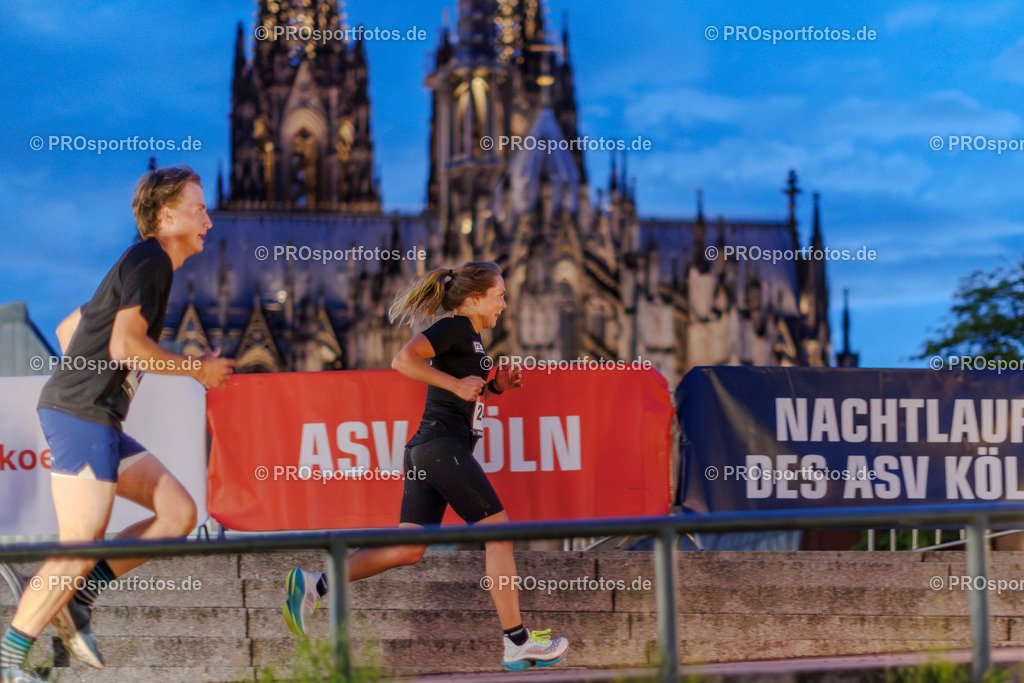 23. Nachtlauf des ASV Koeln; Koeln, 13.05.26 | Impressionen vom 23. Nachtlauf des ASV Koeln am 13.05.26 in der  von Koeln (Deutschland). Foto: BEAUTIFUL SPORTS/Bernd Hoffmann