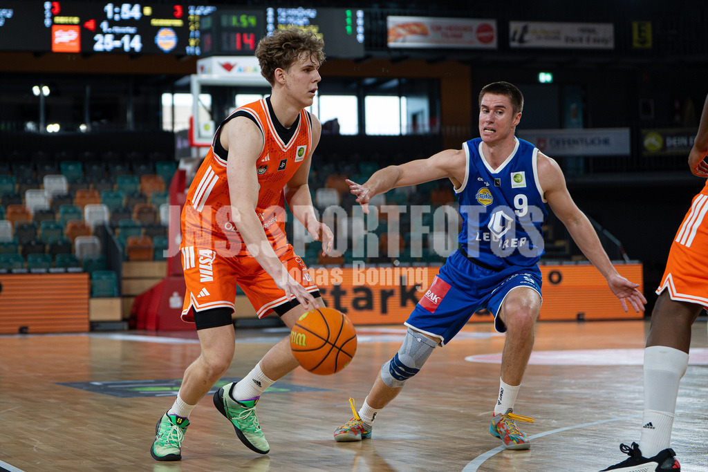 Basketball I Herren I Saison 2025-2026 I 2. Bundesliga ProB Nord I 23. Spieltag I RASTA Vechta II - EN Baskets Schwelm I 7605 | jns.sportfotos - Realisiert mit Pictrs.com