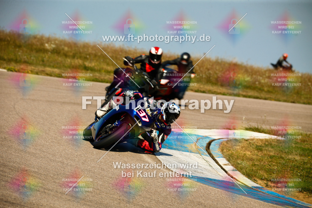 _MOT9166 | Hier findet Ihr Bilder von Touristenfahrten auf der Nürburgring Nordschleife oder von anderen Veranstaltungen die ich besucht habe. Viel Spass beim Durch Schauen 