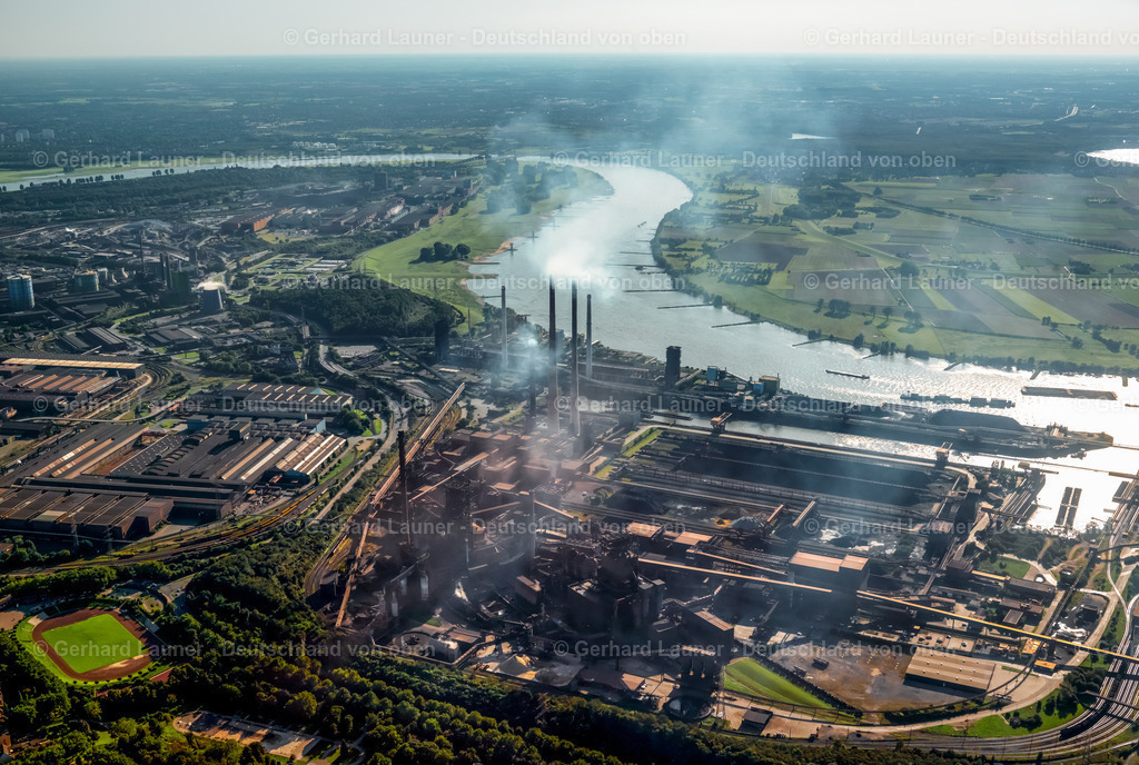 2996098 | Rhein bei der Kokerei Schwelgern - thyssenkrupp Steel, Duisburg