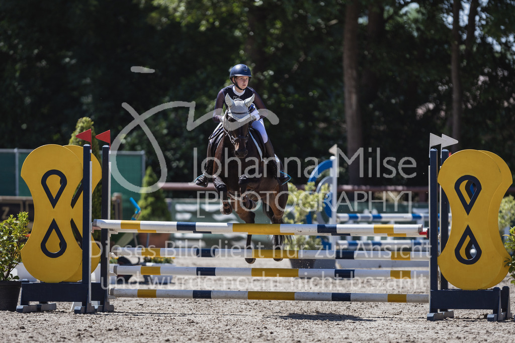 230610_Mühlen_A-Spr2-781 | Deine schönsten Turniermomente als professionelle Fotos! Entdecke hochwertige Pferdesport-Fotografie im Online-Shop. Jetzt Fotos finden & bestellen!