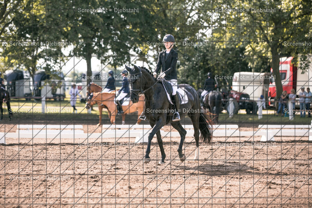 _W6A3319 | ronjaprokoschfotografie - Realisiert mit Pictrs.com