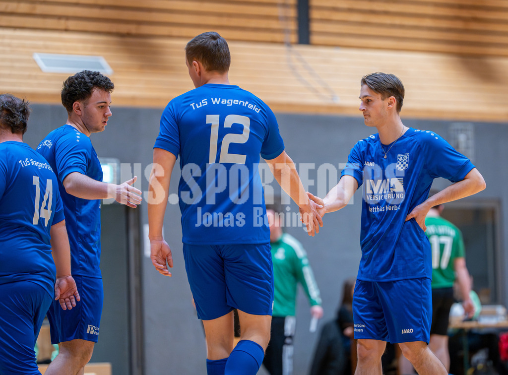 Sportler gegen Hunger I 3. Herren TuS Lutten I 1008 | jns.sportfotos - Realisiert mit Pictrs.com