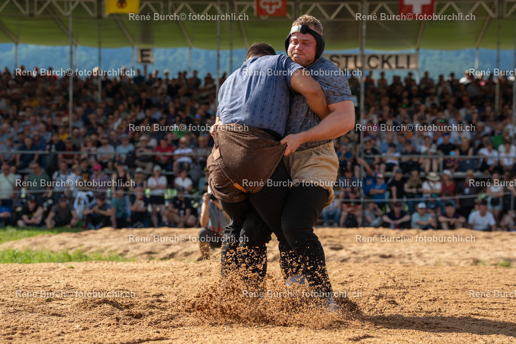 RB_03733 | René Burch leidenschaftlicher Fotograf aus Kerns in Obwalden.  Hier finden sie Sport, Landschaft und Natur Fotografie.
 - Realisiert mit Pictrs.com
