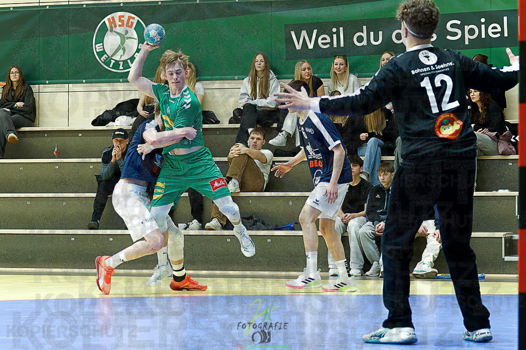 mJB Pokalrunde dt. Meisterschaft, TV Hüttenberg - TSV GWD Minden | mJB Pokalrunde dt. Meisterschaft, TV Hüttenberg - TSV GWD Minden am 15.03.2025 in Münchholzhausen (Sporthalle Münchholzhausen)Photo © 2025 - Jörg Heinrich - Realisiert mit Pictrs.com