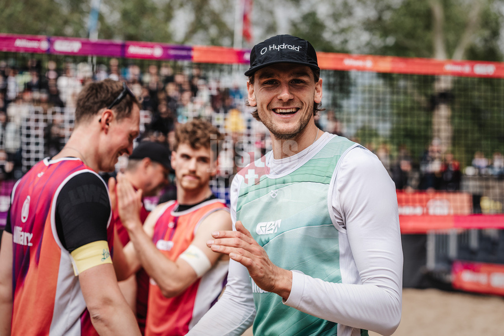Beachvolleyball | Männer | Allianz German Beach Tour 2026 | Tourstop Düsseldorf | 17.05.2026 | Paul Henning jubelt nach dem Sieg