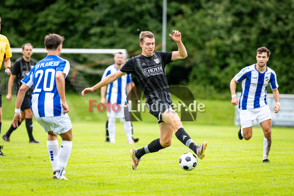 SV Polling gegen SV Planegg-Krailing | Fußball Herren Bezirksliga Oberbayern Süd 2025/26 1. Spieltag, SV Polling gegen SV Planegg-Krailing, 20250727,Julian JÄCKER (SV Polling 13) in Aktion, 2025-07-27 in Polling (Sportplatz Polling), Julian JÄCKER (SV Polling 13), Copyright: WolfgangxLindner www.foto-lindner.de