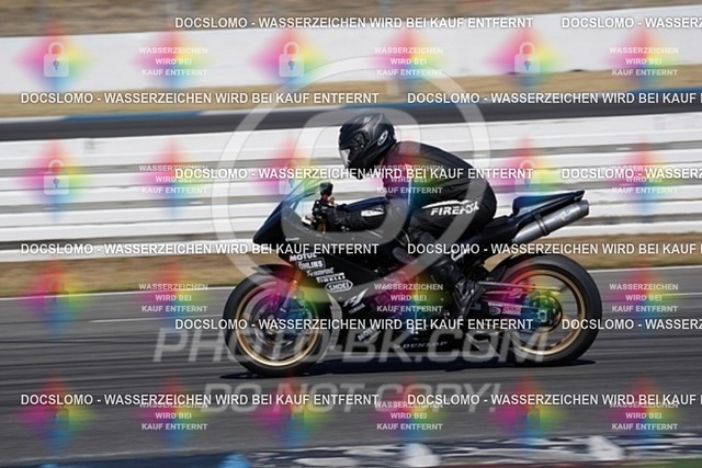 2022_08_12_PBK_11552 | Sportfotografie; SlowMotion; Video; Rennstrecke; Hafeneger; RSE; Speer; Trackday; Motorsportarena; Hockenheimring; Brno; Most; Barcelona; Valencia, Benny; Kaetzmer;