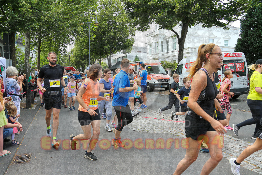 220625_1505_EX1_2863 | Sportfotografie im Rhein-Sieg Kreis, Köln, Bonn, NRW, Rheinland Pfalz, Hessen, etc. Unser Tätigkeitsfeld umfasst den Laufsport vom Volkslauf über den Marathon, Duathlon, Triathon bis zum Ultralauf wie Kölnpfad Ultra oder Schindertrail.