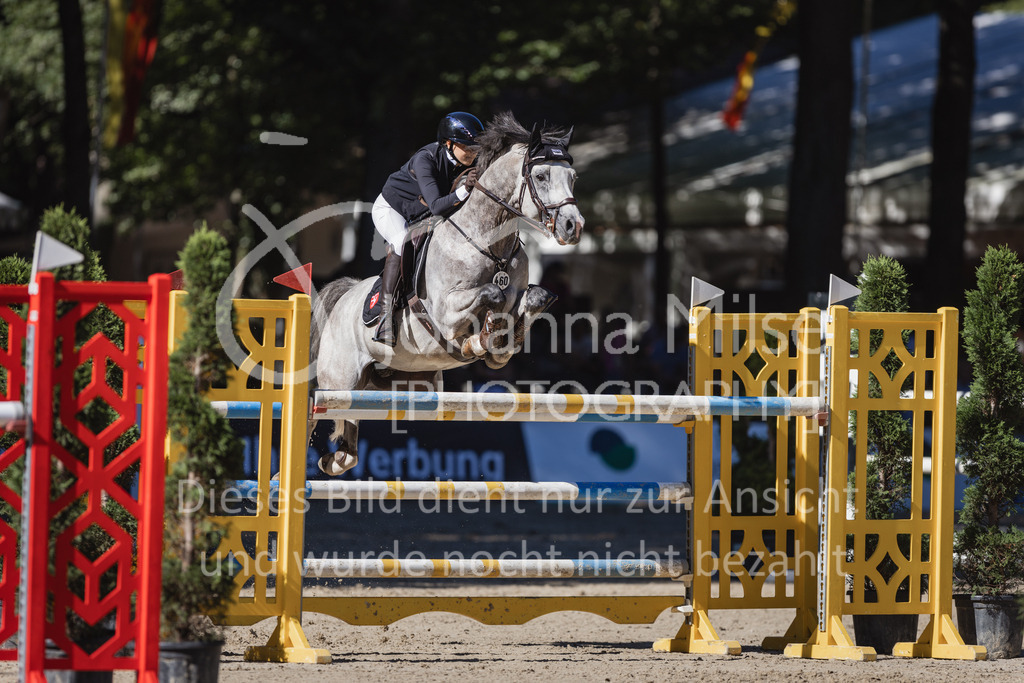 230907_OWLCh_Amateur-L-831 | Deine schönsten Turniermomente als professionelle Fotos! Entdecke hochwertige Pferdesport-Fotografie im Online-Shop. Jetzt Fotos finden & bestellen!