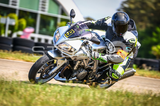 0009-260508DCB-009_9 | Deine Full-Service-Agentur für ✔️Videoproduktionen und ✔️Motorsportfotografie Jetzt Angebot anfragen!