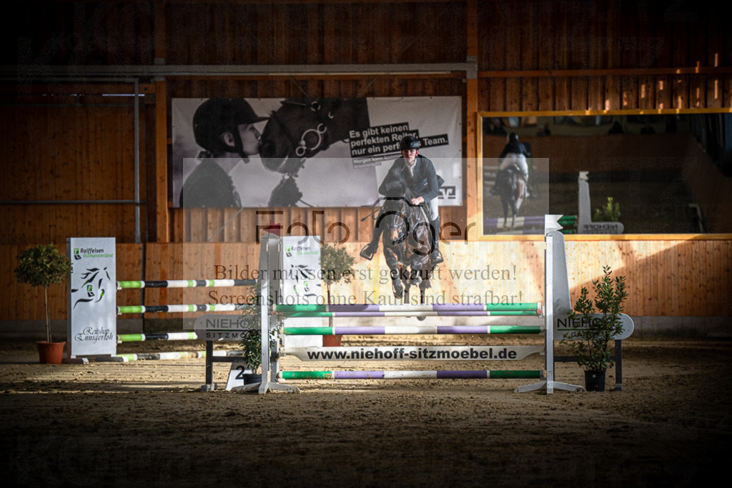 DOS_0491 | Entdecke hochwertige Reitturnierfotos von Foto Oger. Professionell, emotional und authentisch – jetzt Lieblingsmomente im Shop bestellen.Deutschlandweite Turnierfotografie. - Realisiert mit Pictrs.com