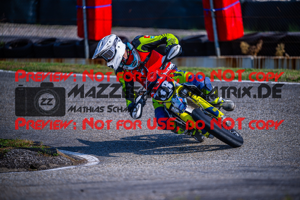 MaZZes_FotoMatrix_231014_1957 | S2