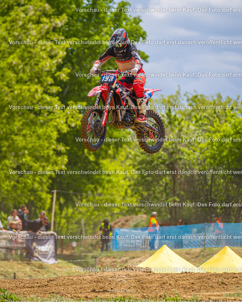 05_17_GroßGlienicke_clubsport-0569 | Sportfotografin aus Berlin-Brandenburg mit Fokus auf Motocross. Ich halte deine sportliche Leistung und echte Emotionen auf und neben der Strecke professionell fest. Entdecke die Fotos von deinem Rennen und bestelle sie direkt hier im Shop.