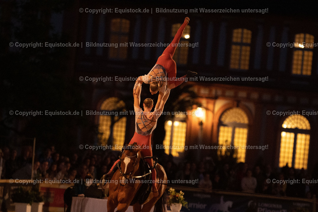 20230527_Voltigieren_NASPA_Flutlicht_0736 | equistock