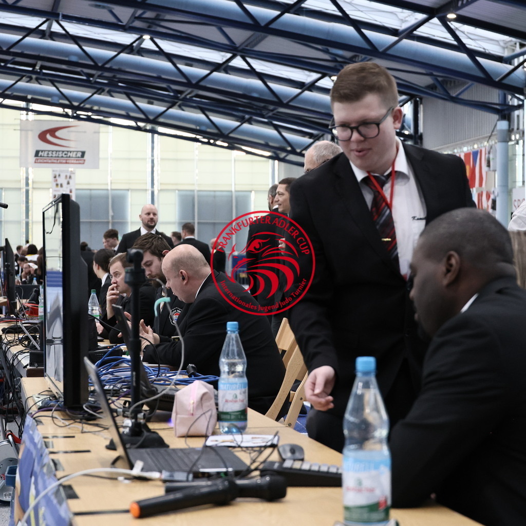 IMG_6909 | Fotos vom Adler Cup - Pictures from Adler Cup

Hier findet Ihr alle Eindrücke und großen Momente der Adler Cup Wochenenden. Here you will find all impressions and great moments of the Adler Cup weekends. - Realisiert mit Pictrs.com