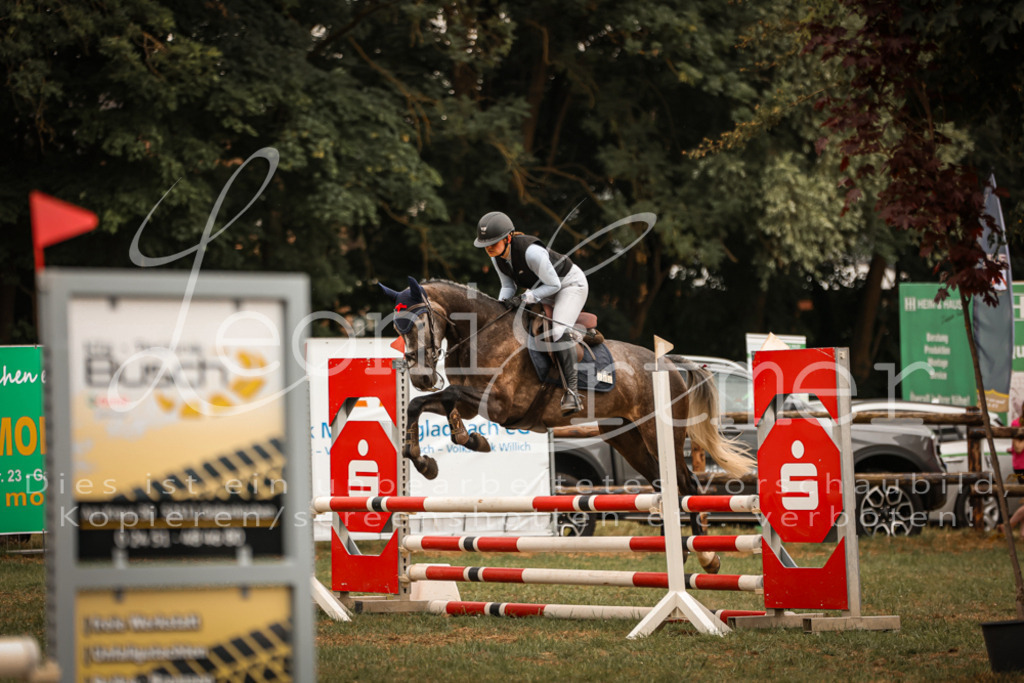 17.SaStA00205 | Leoni Ertmer Photography - Realisiert mit Pictrs.com