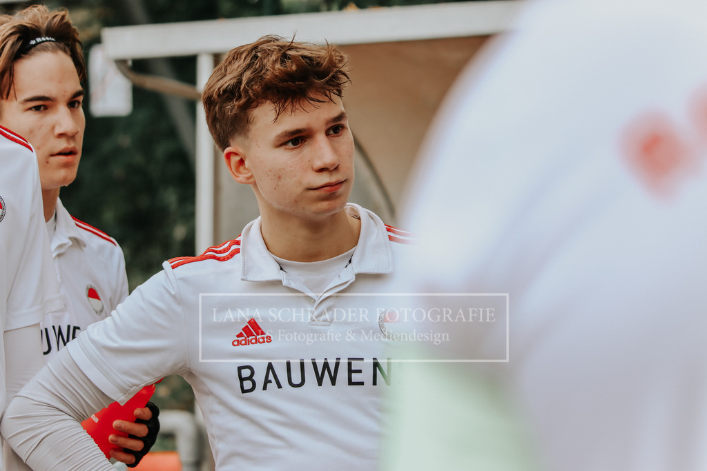 MU18_DM_ZWR_HF_RWK-KTHC_18.10.25_Köln (131 von 432) | lanaschraderfotografie - Realisiert mit Pictrs.com