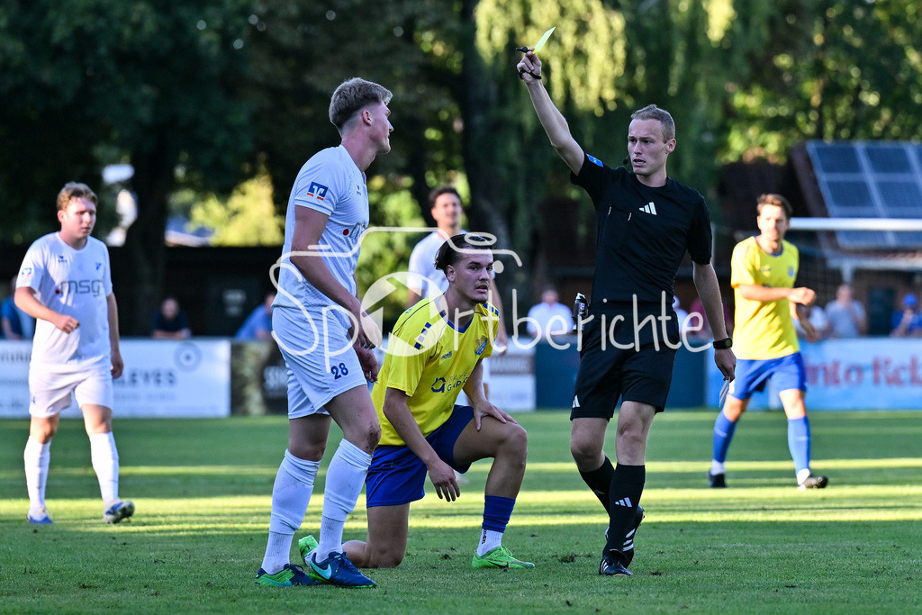 FC Ismaning - FC Pipinsried | Gelbe Karte Ismaning 28