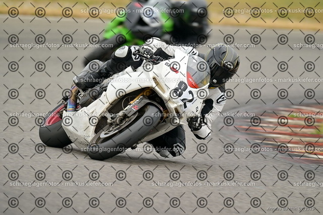 25bt05-0167 | markuskiefer.com - Realisiert mit Pictrs.com