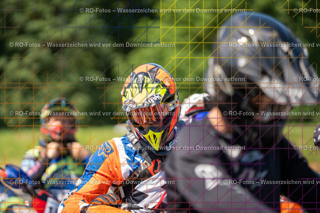 1 Lauf Schlüchtern IGE 2026-60 | Sportfotografie von RO-Fotos: Motorsport, Motocross, Enduro, Laufveranstaltungen und Triathlon. Professionelle Fotos von Sportlern und Events. - Realisiert mit Pictrs.com